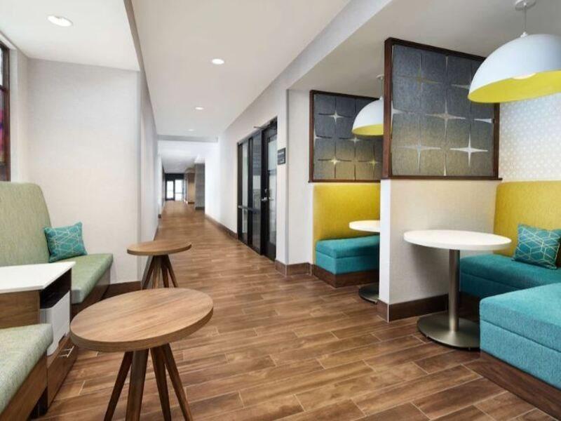 Hampton Inn Franklin, In Екстериор снимка